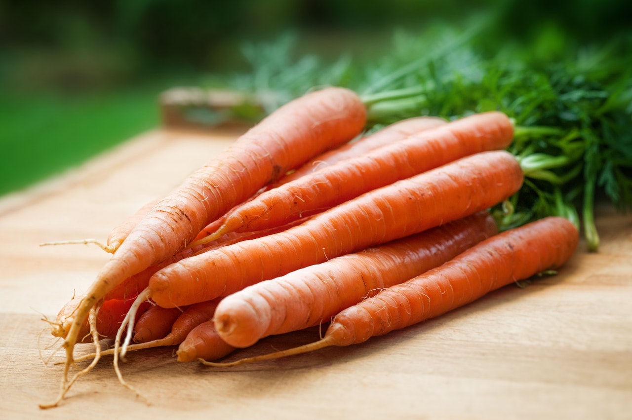 Shop for Fresh Produce and More at the Hastings Farmers Market
